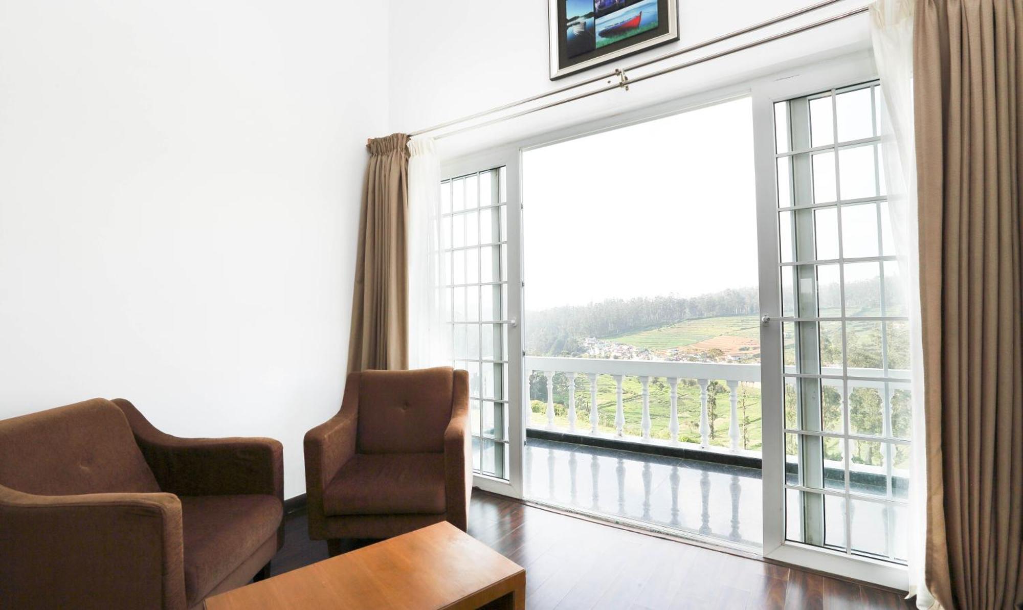 Treebo Skydale Inn & Suites With Mountain View Ooty Exterior foto