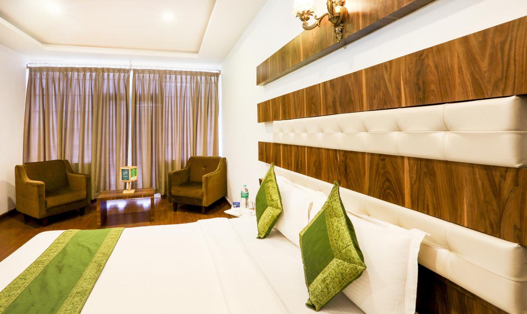 Treebo Skydale Inn & Suites With Mountain View Ooty Exterior foto